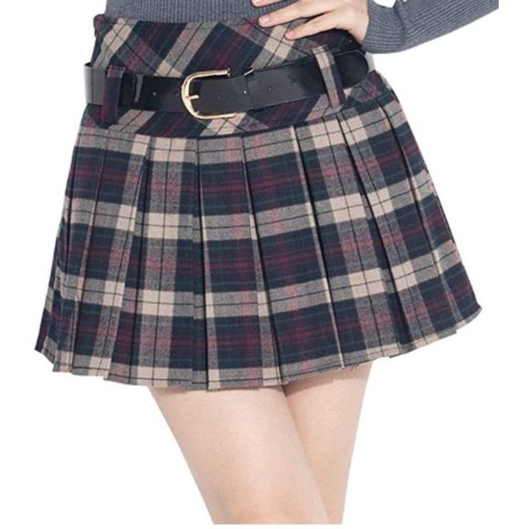 Boutique Dresses & Skirts - NWT High Waist Skirt Plaid Pleated A-line